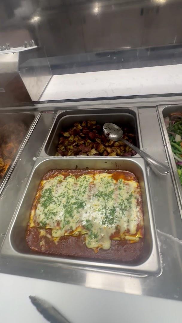 Chef Roe's Plates / Caterer
